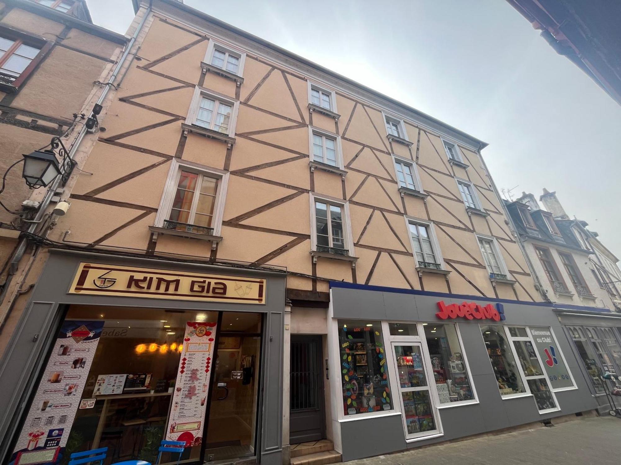 Apartamento L'Atypique Mirebeau - T3 Duplex - Centre Historique Bourges Exterior foto